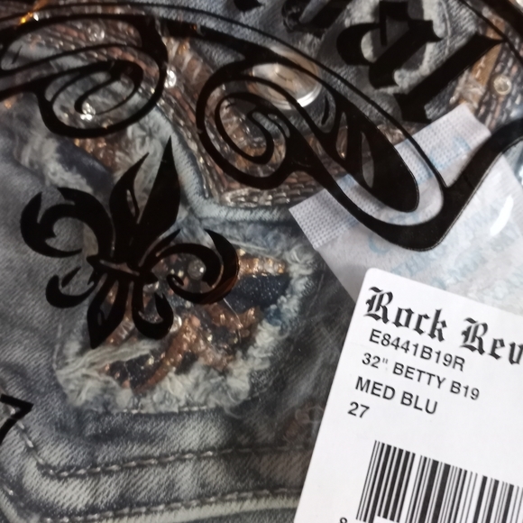 😍🥰New 'Betty' boot Rock Revival jeans🥰😍 - Picture 8 of 11